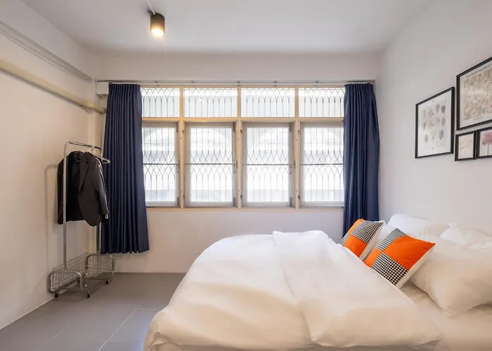 House - 5 Bedrooms Only 6mins Walk To Mrt Rama 9