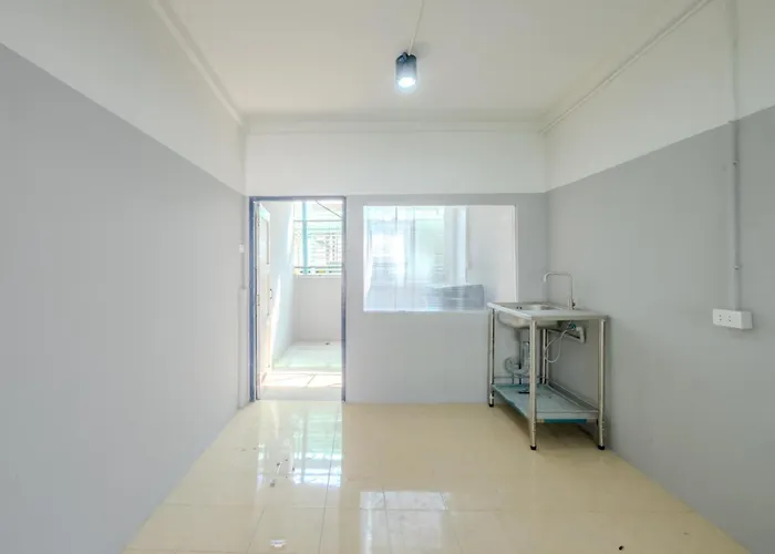 House - 5 Bedrooms Only 6mins Walk To Mrt Rama 9 Apartamento