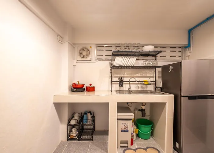 House - 5 Bedrooms Only 6mins Walk To Mrt Rama 9 Apartamento